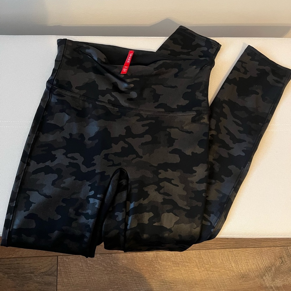 SPANX Faux leather black camo leggings